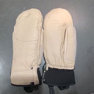 Burton ski mitts